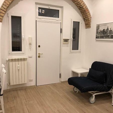 Апартаменти San Lorenzo University Flat Рим Екстер'єр фото